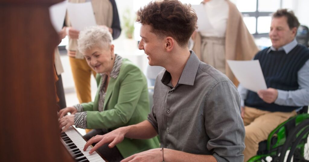 10 Engaging activities for people with dementia